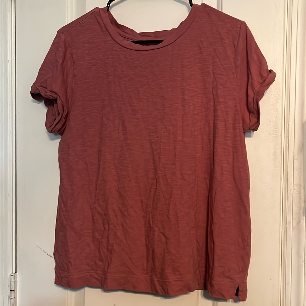 Loft size Large rose colored t-shirt with folded short sleeves. LIKE NEW